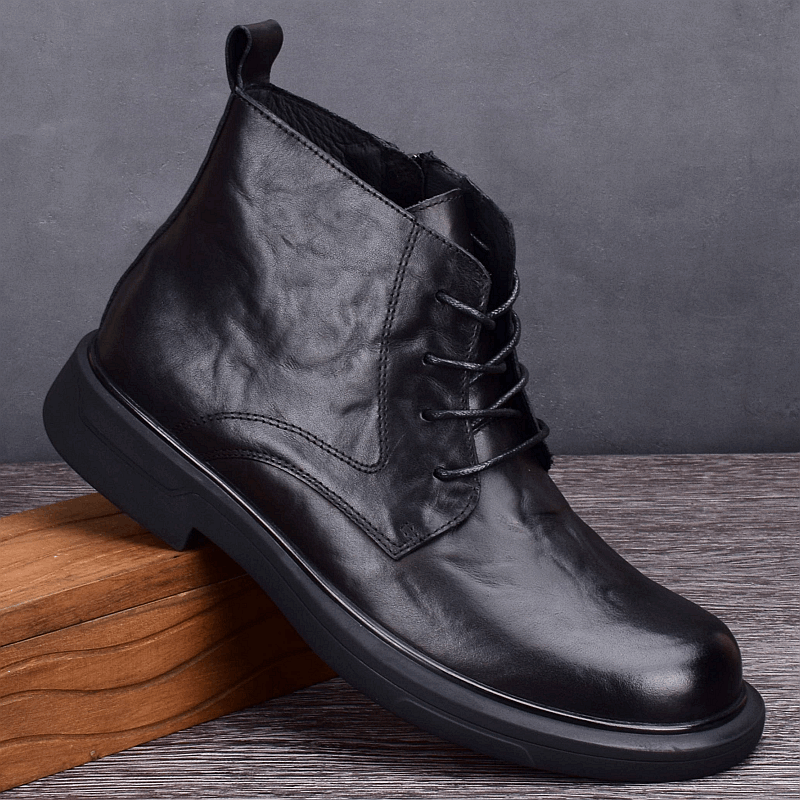 Autumn and winter leather Martin boots men's mid-top leather boots first layer cowhide high-top shoes round head wear-resistant men's boots