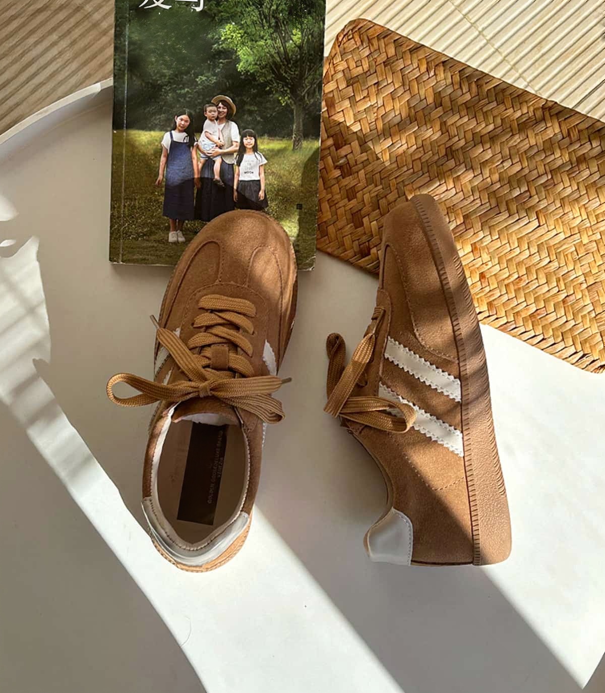 Dexun shoes women's spring leather round head lace-up flat-soled single shoes versatile board shoes