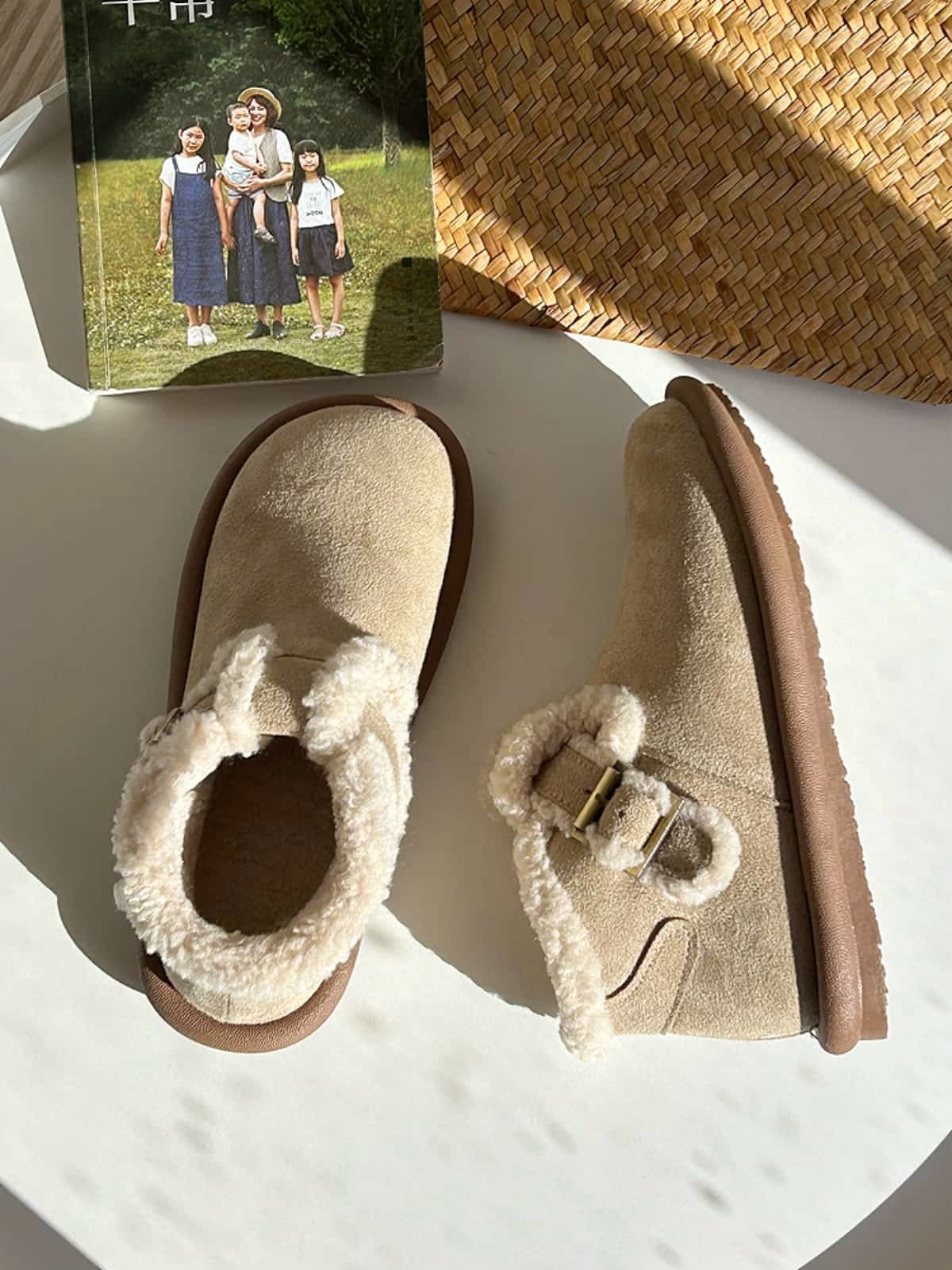 Imitation lamb wool round head flat-bottomed short boots winter belt buckle simple warm snow boots