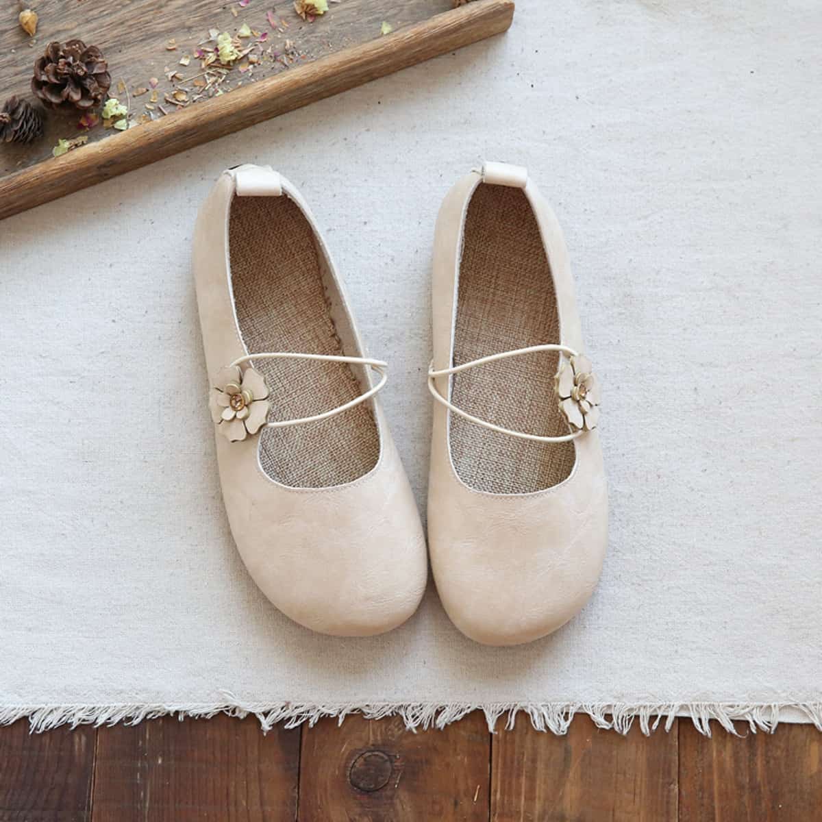 Small fresh petal bag head flat shoes handmade comfortable cotton and linen word with shallow mouth single shoes women