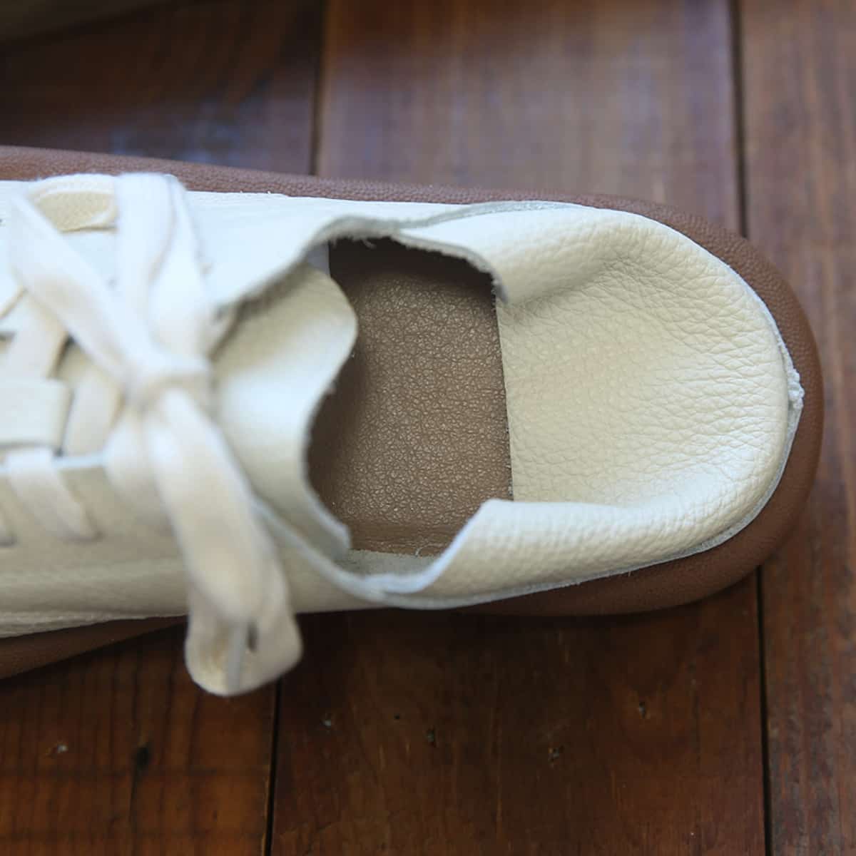 Leather round head lace-up single shoes comfortable soft sole low heel big head shoes small leather shoes