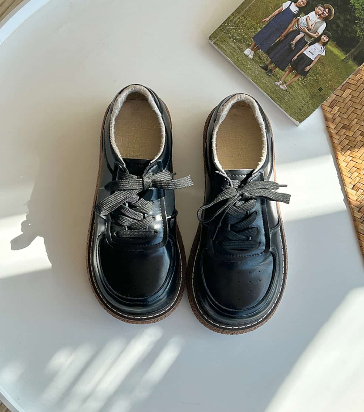 Round head lace-up thick-soled big head shoes autumn new black versatile small leather shoes single shoes