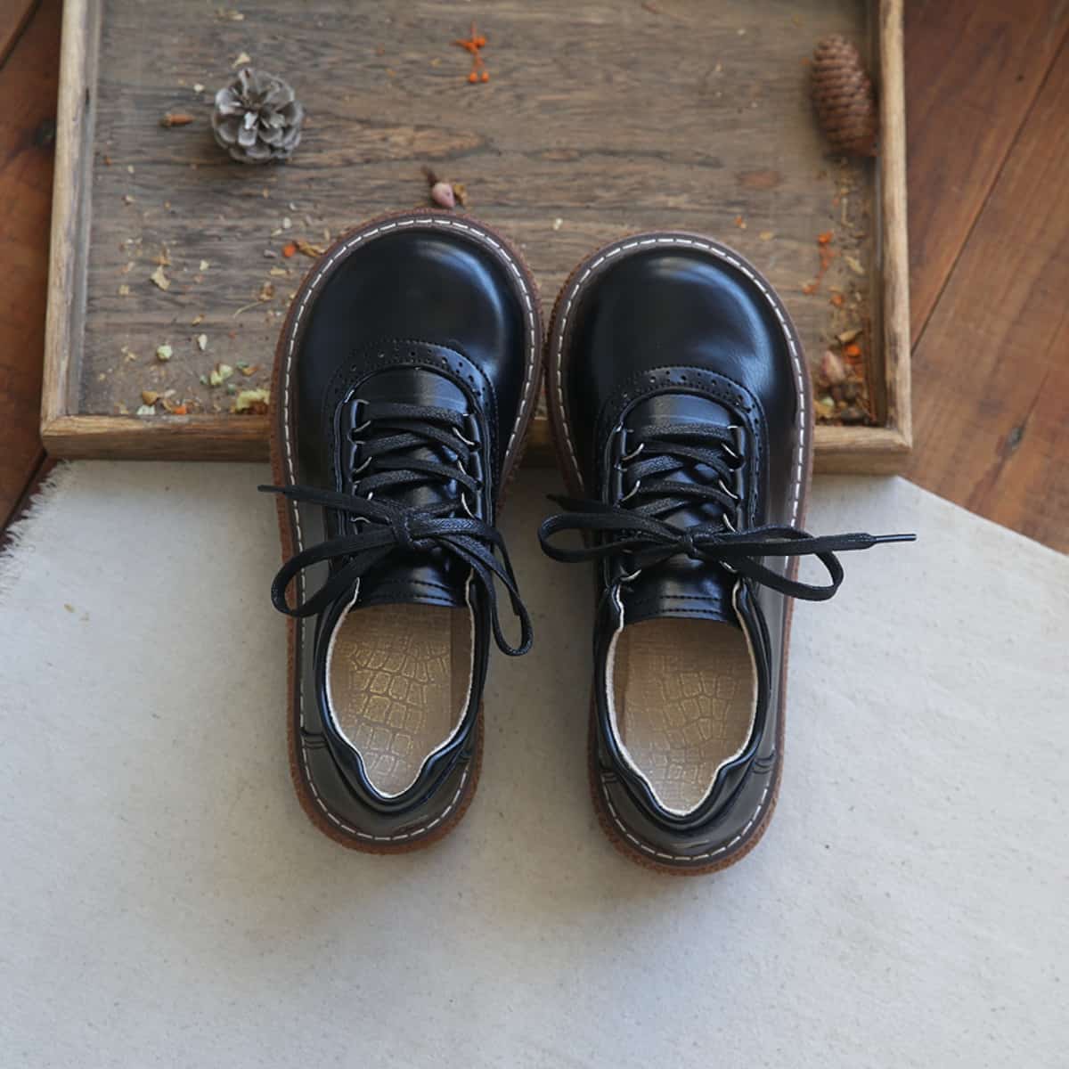 Round head lace-up thick-soled big head shoes Academy style versatile small leather shoes single shoes women