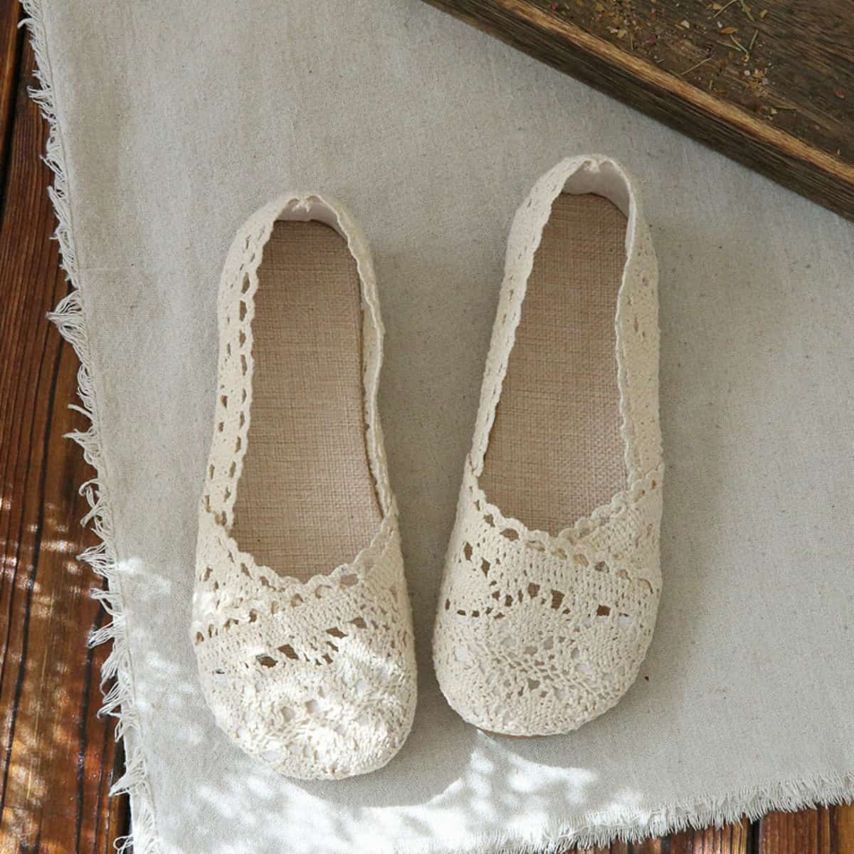 Hollow round head flat shoes summer cotton and linen comfortable one foot net shoes fisherman shoes single shoes women