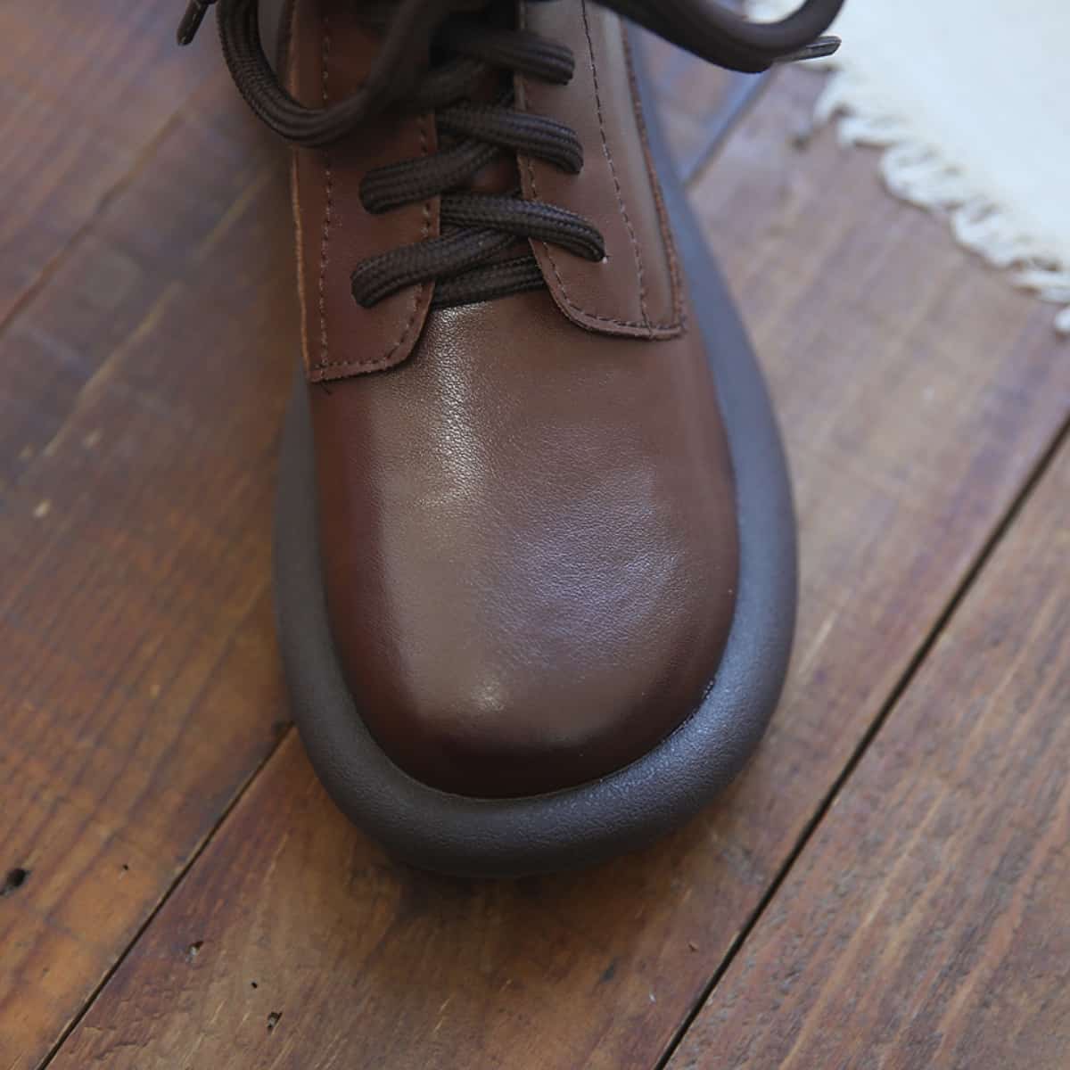 Leather round head lace-up flat Martin boots autumn and winter handsome locomotive boots low-heeled short boots