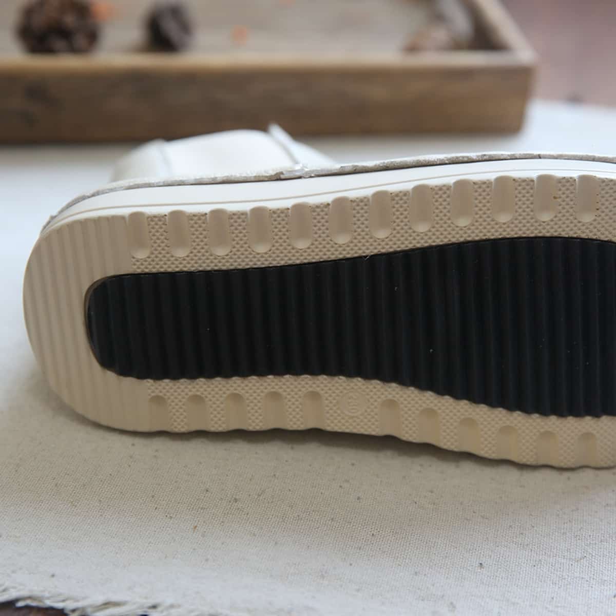 Leather round head platform big head shoes short boots cigarette boots women's autumn