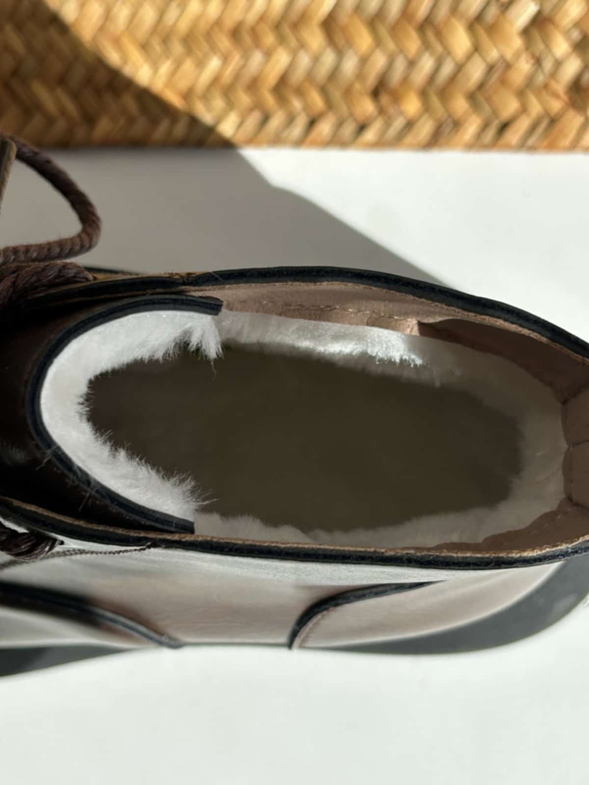 Round head lace-up thick-soled Martin boots winter velvet fashion heightening small leather shoes short boots