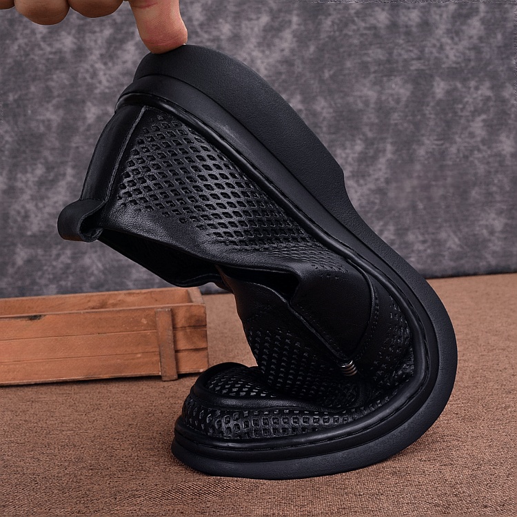 Summer business leisure hollow leather shoes men's leather sandals breathable soft sole large size hole shoes soft leather