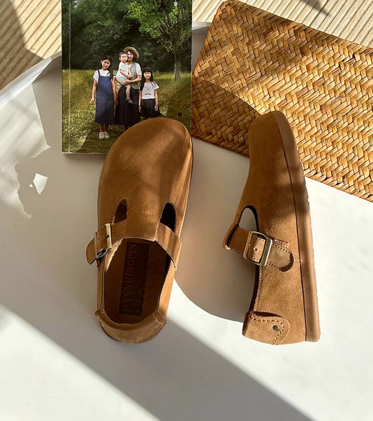 Leather Birkenstocks women's new soft-soled single shoes, one-pedal buckle, shallow mouth lazy shoes