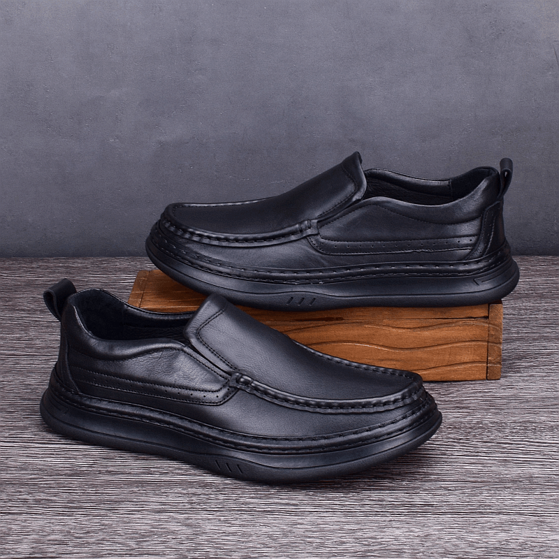 Spring and Autumn Men's Leather Shoes Genuine Leather First Layer Cowhide Thick-soled Wear-resistant Business Wide Foot Shoes Sleeve Lazy Shoes