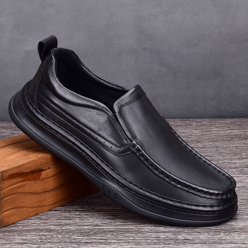 Spring and Autumn Men's Leather Shoes Genuine Leather First Layer Cowhide Thick-soled Wear-resistant Business Wide Foot Shoes Sleeve Lazy Shoes