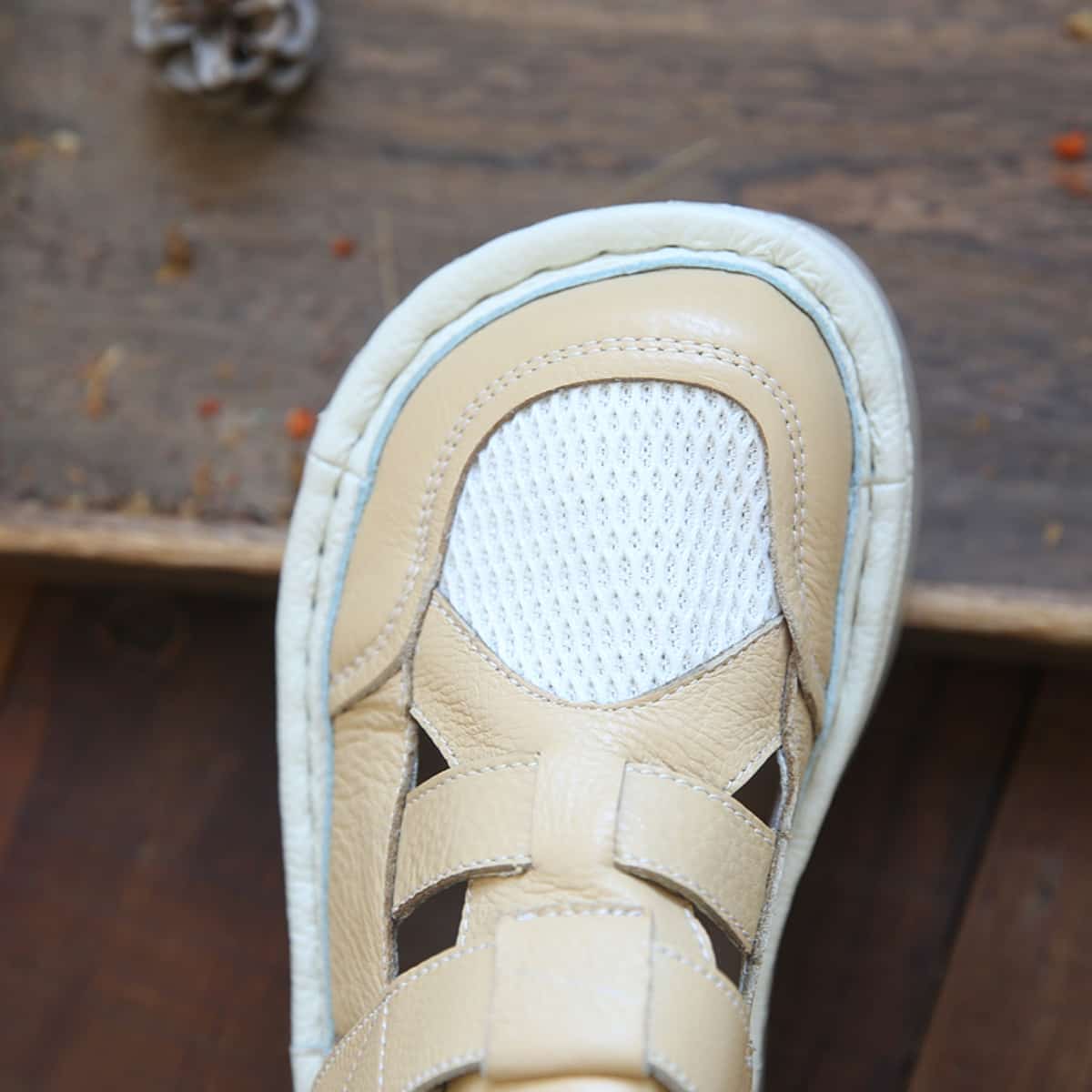 Leather hollow mesh round head thick sole big head shoes summer muffin bottom Roman sandals