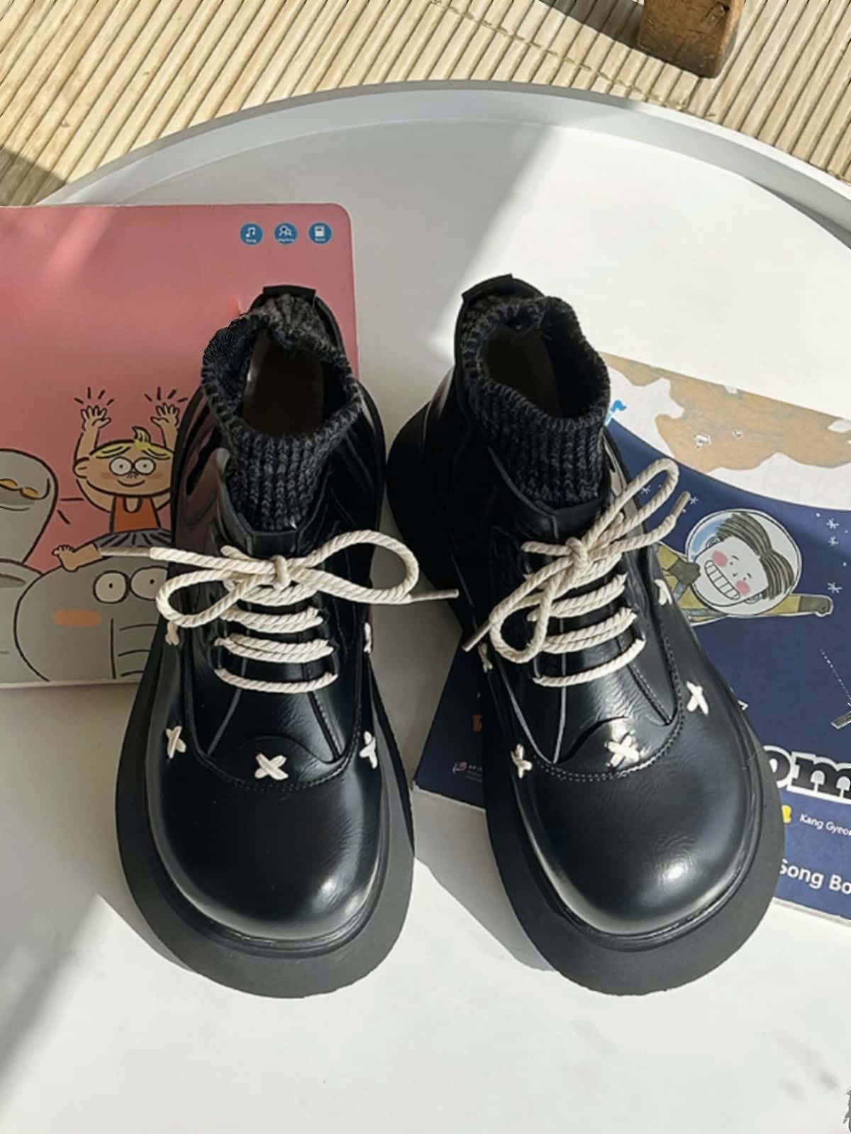 Round head lace-up thick-soled big head shoes winter wool mouth soft cute black small leather shoes Martin boots women