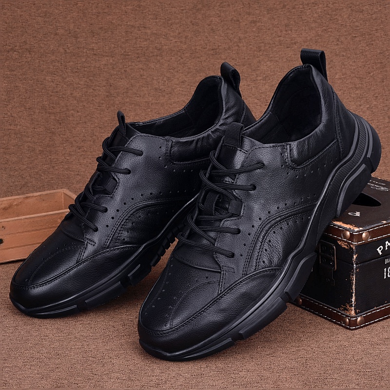 Summer leather hole shoes breathable soft-soled cowhide sneakers men's casual shoes hollow punched leather shoes