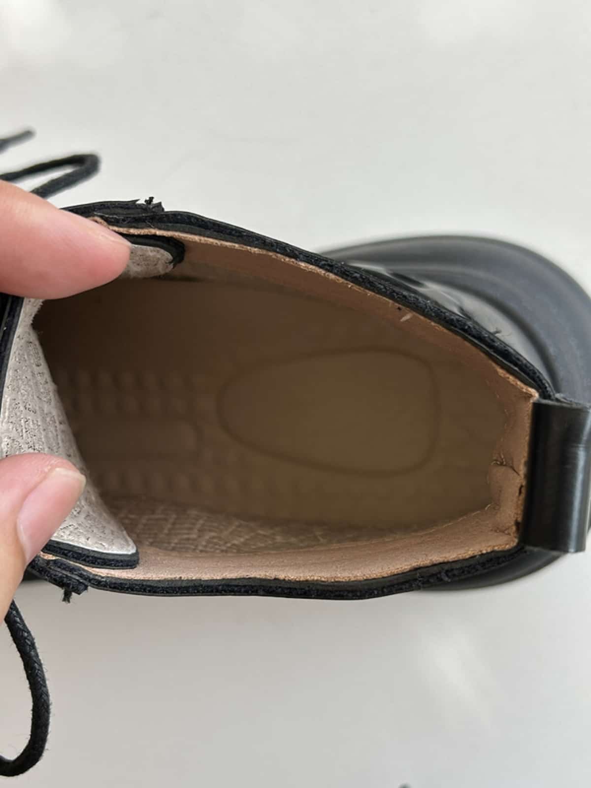 Round head lace-up thick-soled Martin boots autumn new thick heel heightening handsome locomotive boots short boots