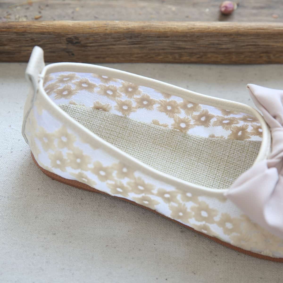 Mesh daisy round head flats summer big bow cotton and linen low heel light mouth single shoes