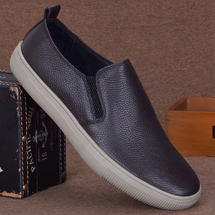 Men's shoes European and American leather shoes men's genuine leather board shoes first layer cowhide soft sole breathable outdoor casual shoes