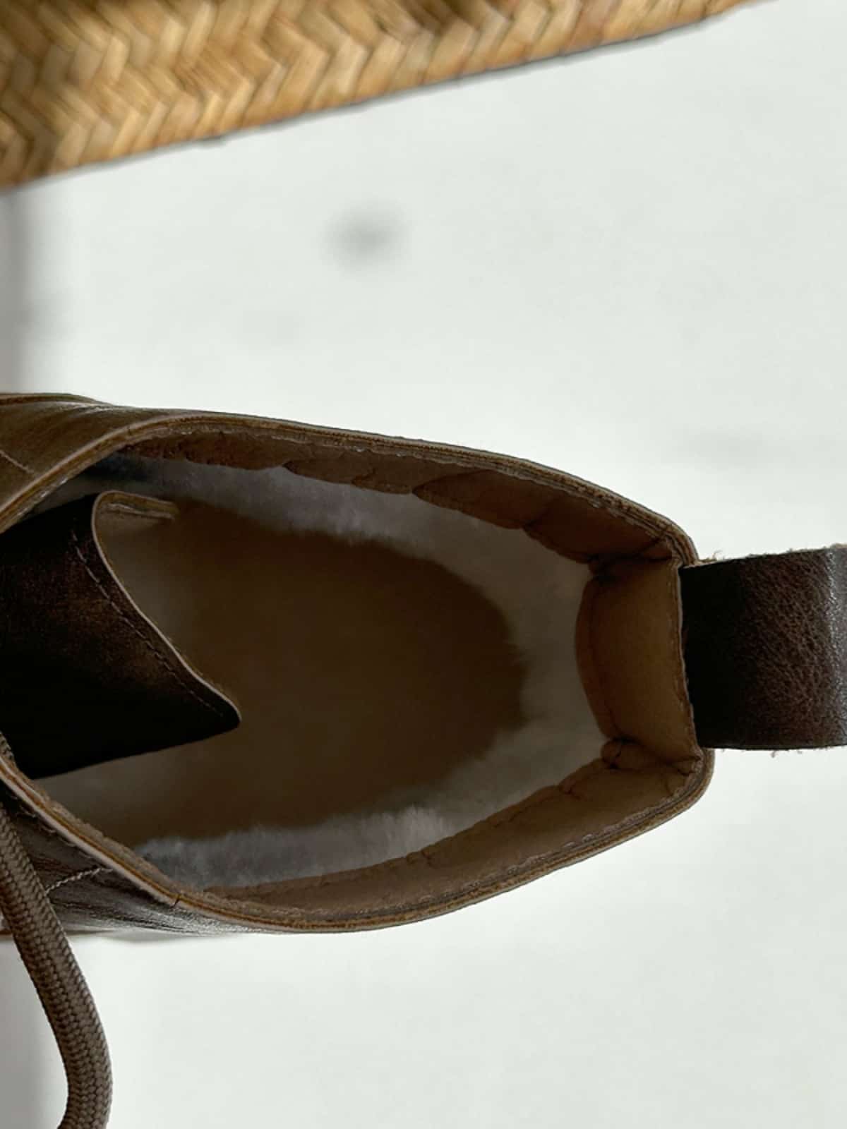 Round head lace-up thick-soled Martin boots winter velvet handsome versatile short boots women