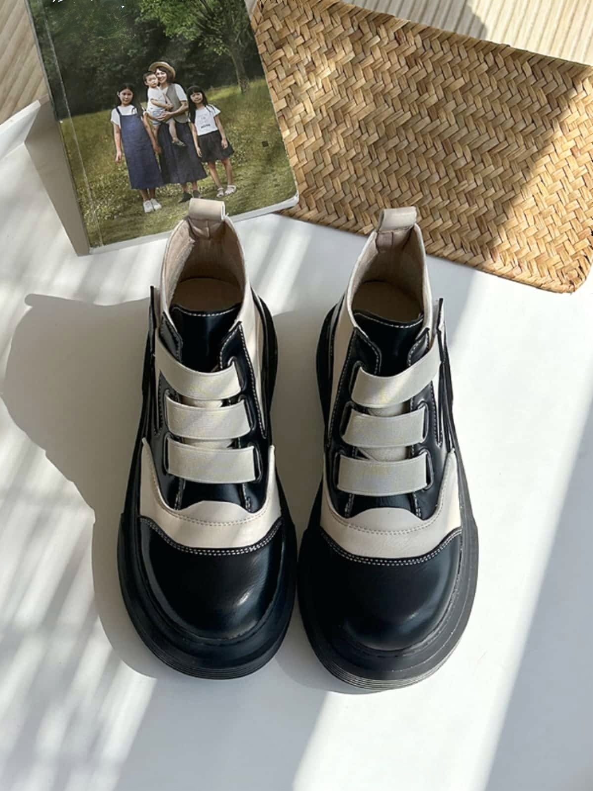 Round head platform big head shoes autumn and winter new personality versatile handsome Martin boots short boots women