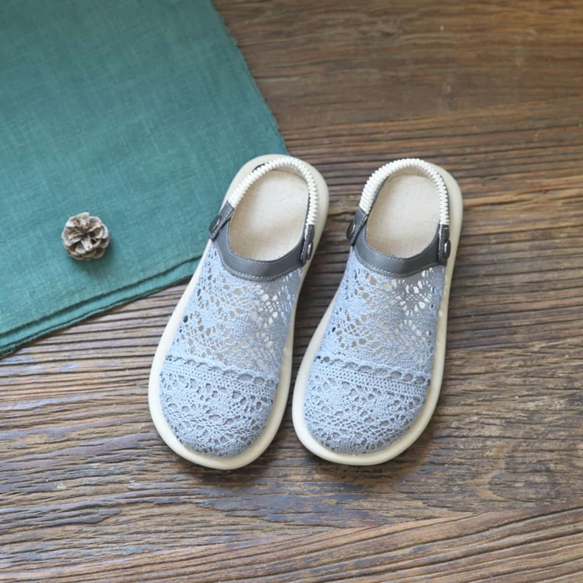 Hollow bag head flat bottom half slippers summer cotton and linen breathable soft bottom big head cool slippers