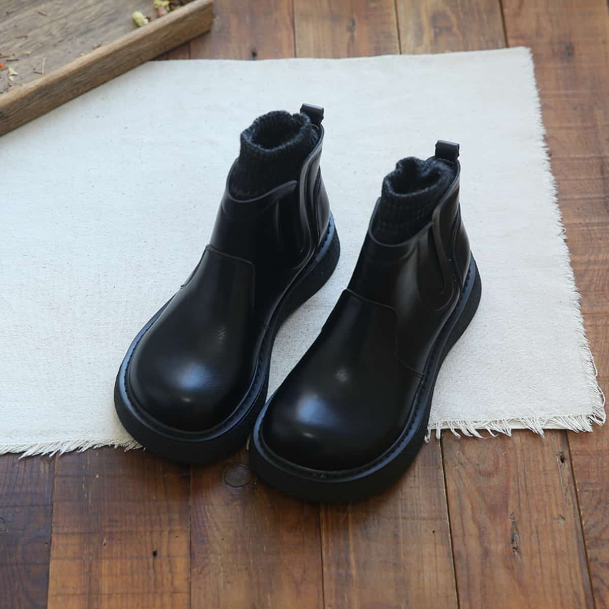 Glossy platform big head shoes winter wool mouth plush locomotive boots cigarette boots women
