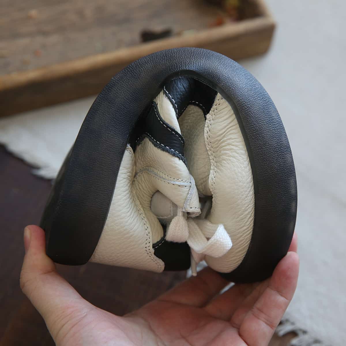 Leather round head lace-up flat shoes comfortable soft baseplate shoes women