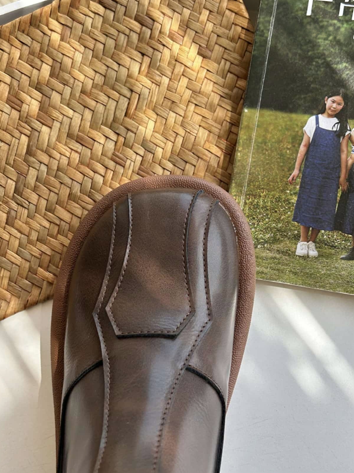 Round head glossy flat-bottomed  boots women's new low-heeled comfortable short boots