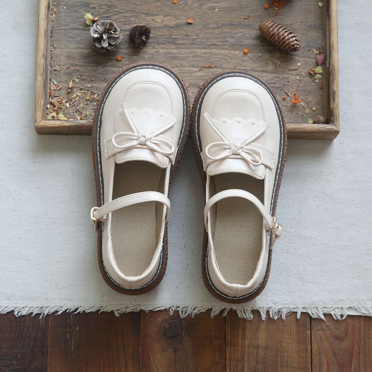 College style round head platform big head shoes girl word belt Mary Jane shoes sandals women