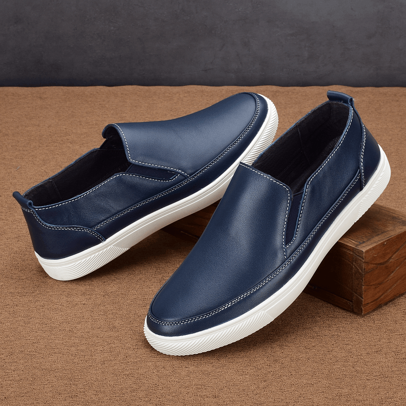 Leather casual fashion youth board shoes leather shoes men's soft sole breathable cowhide outdoor casual shoes