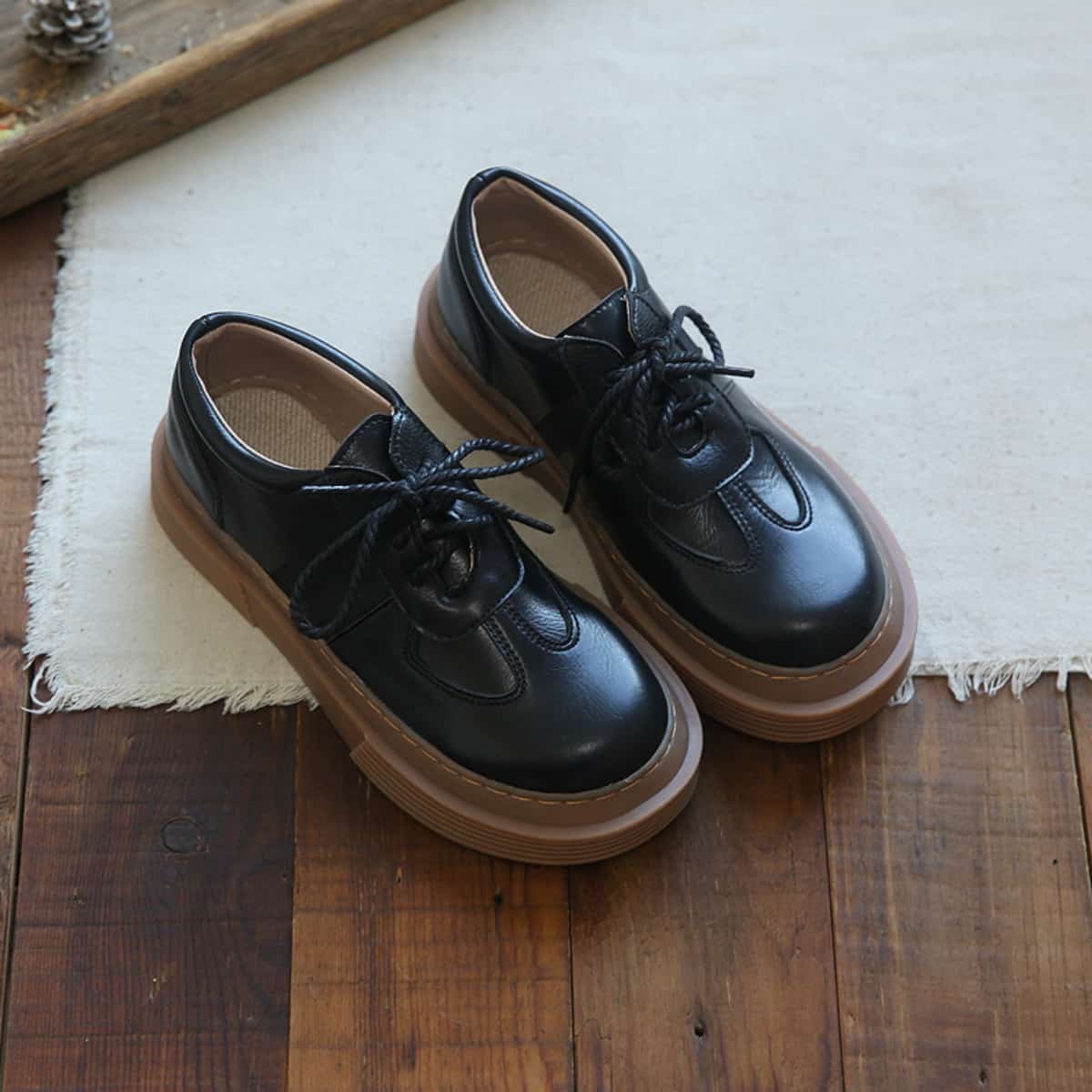 Glossy round head lace-up thick-soled big head shoes versatile small leather shoes single shoes women's autumn