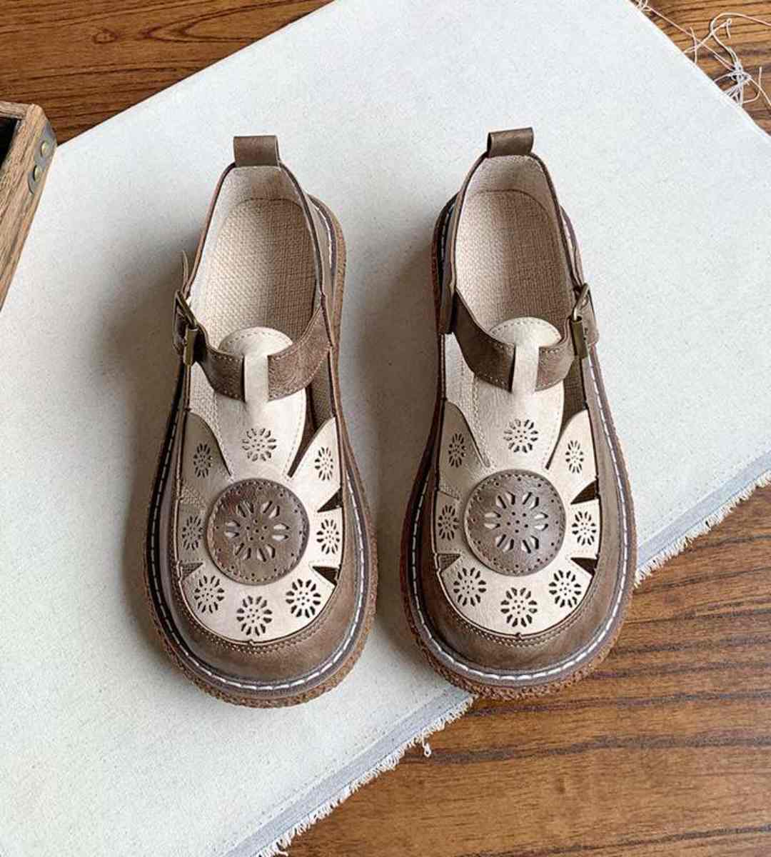 Summer Sandals Leather Artsy Hollow Thick-soled Roman Shoes