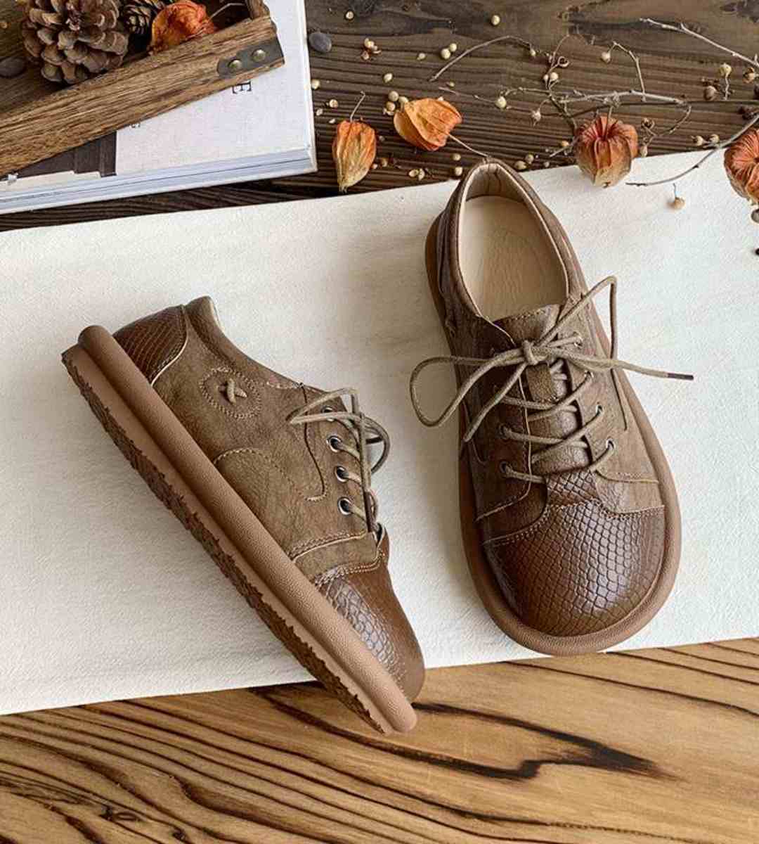 Autumn Leather Lace-up Shoes Retro Japanese Design