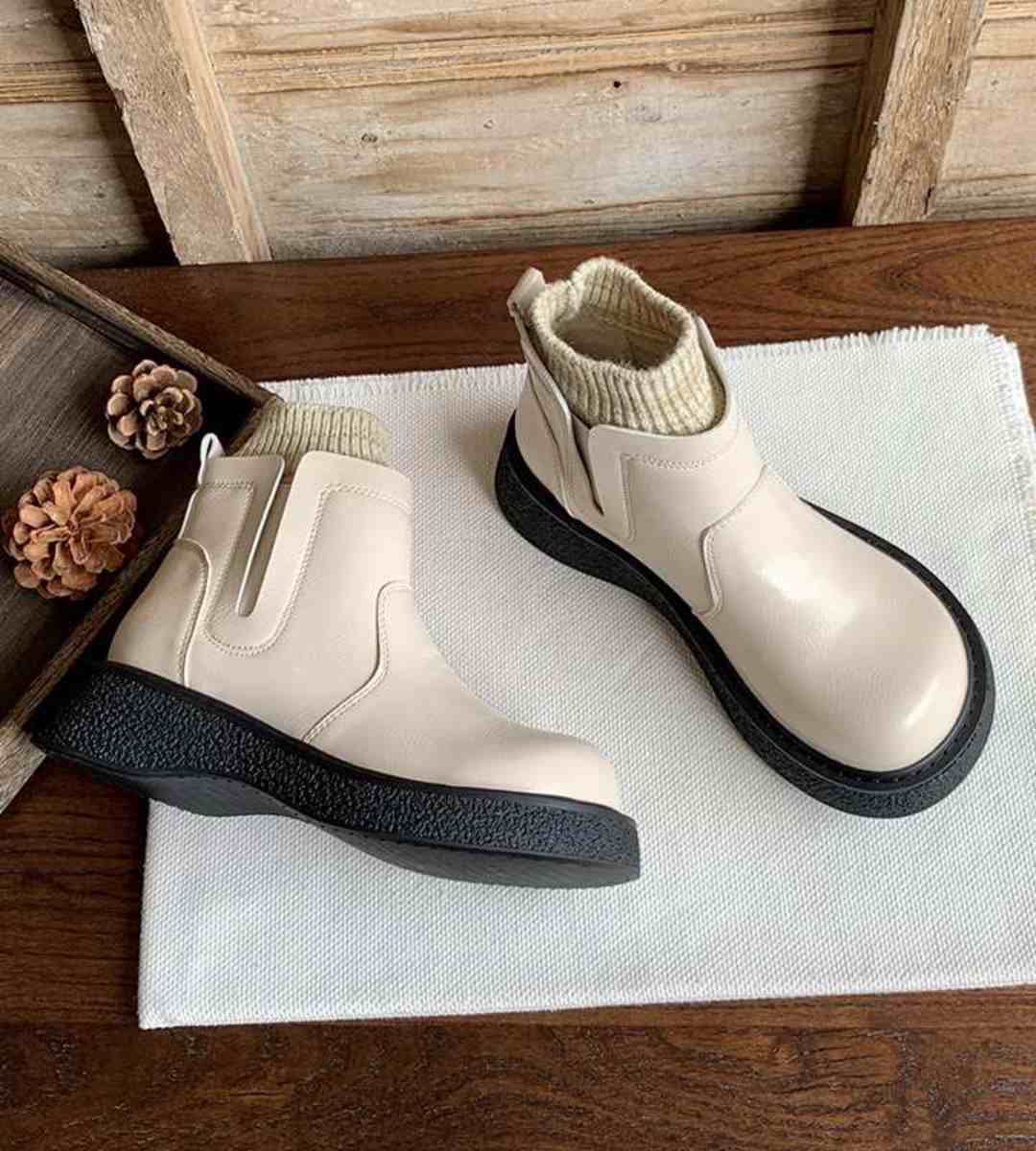 Autumn Winter Thick Sole Chelsea Boots Velvet Style