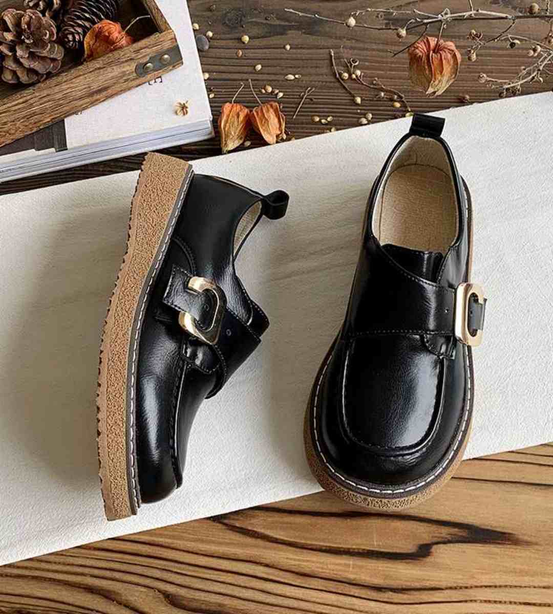 Fall Loafers Women Leather Retro Style Casual Shoes