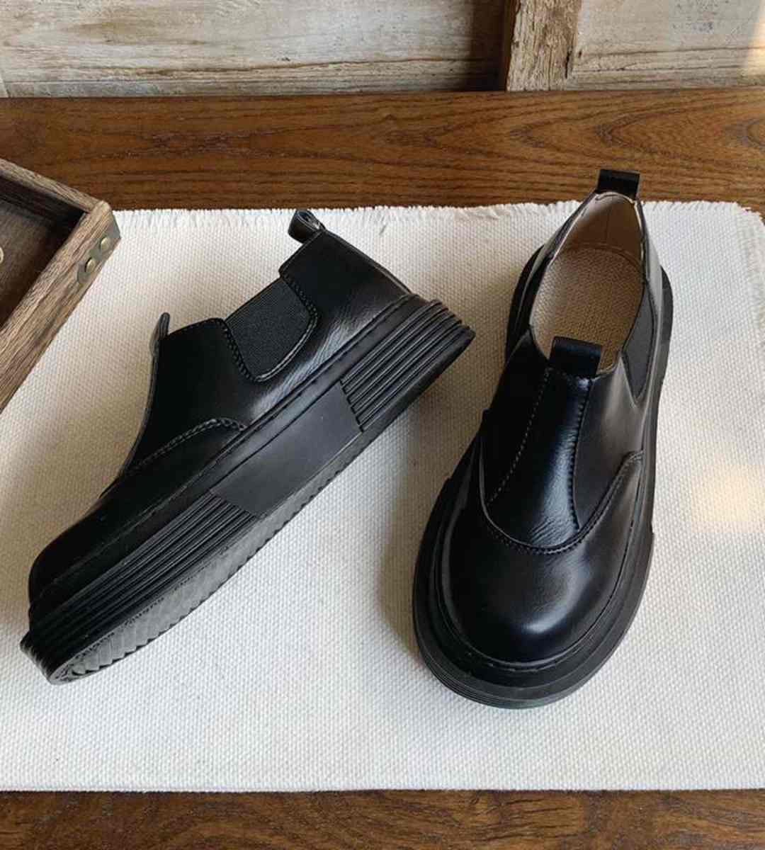 2024 Autumn Women's Thick Sole Leather Shoes British Style