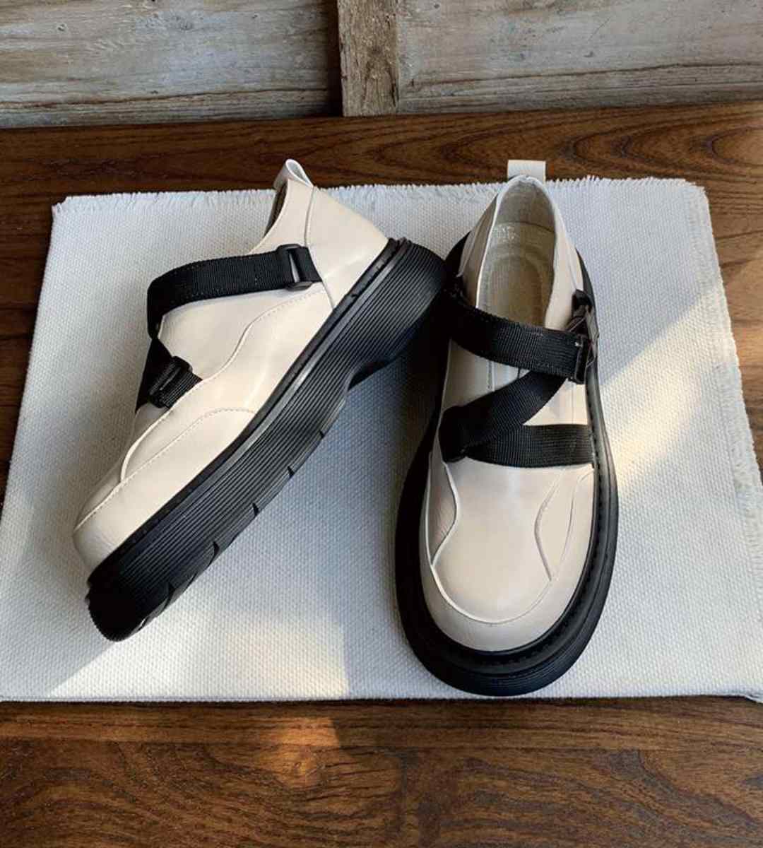 Spring Flat Leather Round-Toe British Style Shoes