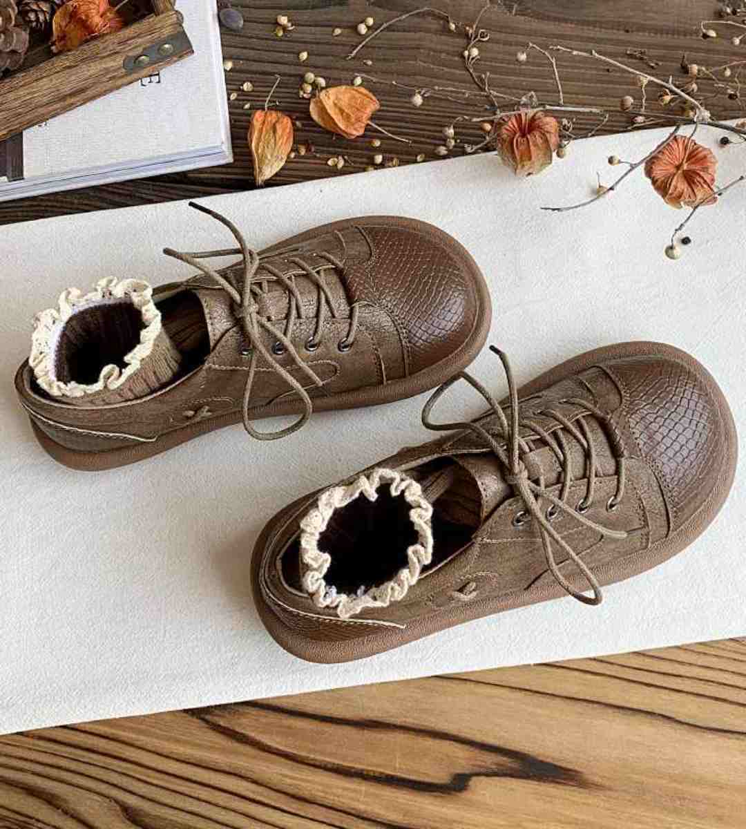 Autumn Leather Lace-up Shoes Retro Japanese Design
