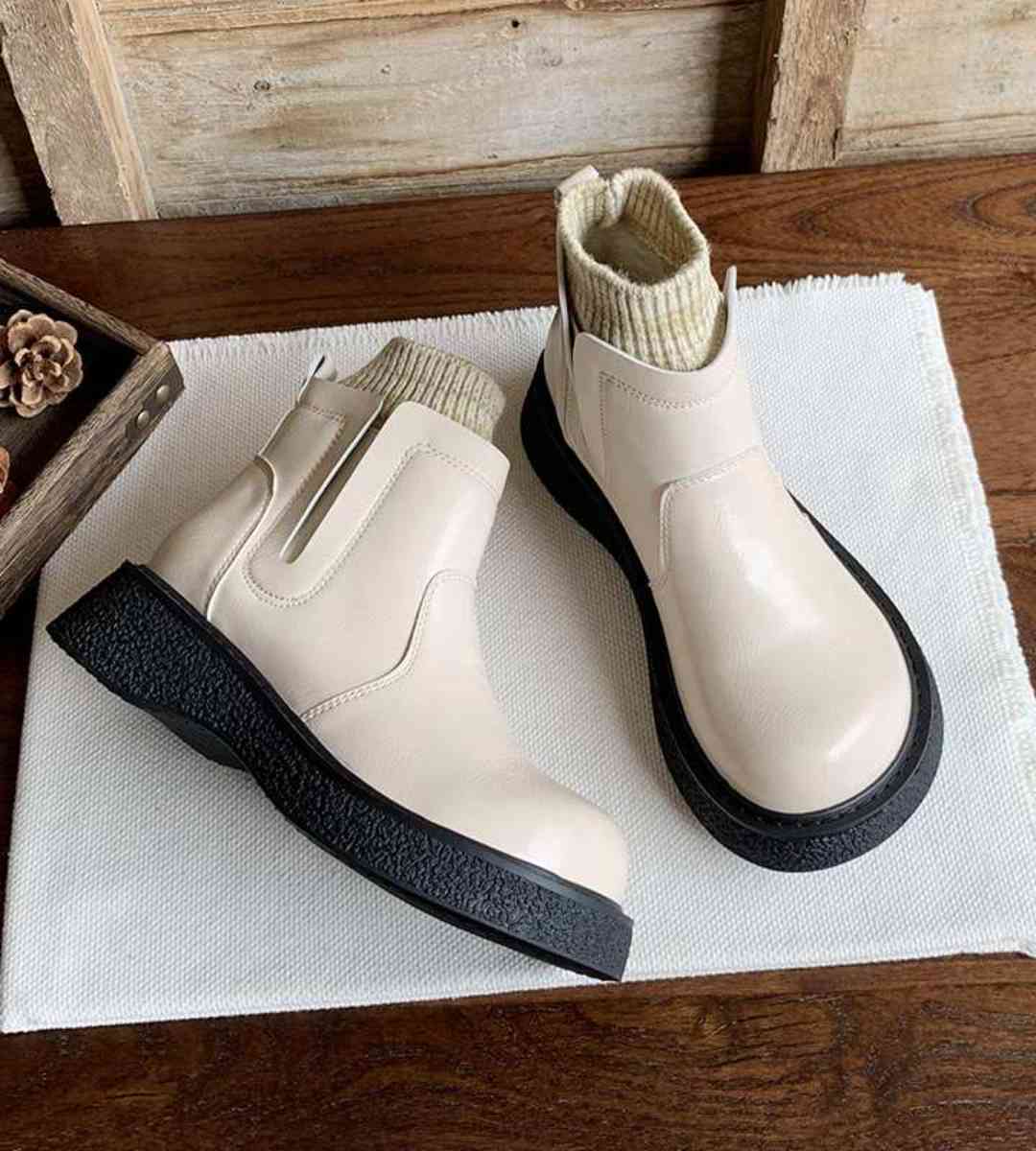 Autumn Winter Thick Sole Chelsea Boots Velvet Style