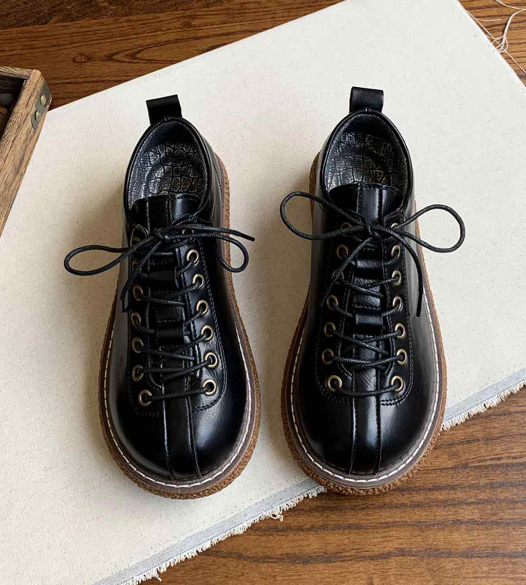 Spring Athletic Sneakers Mesh Casual Lightweight Running Shoes