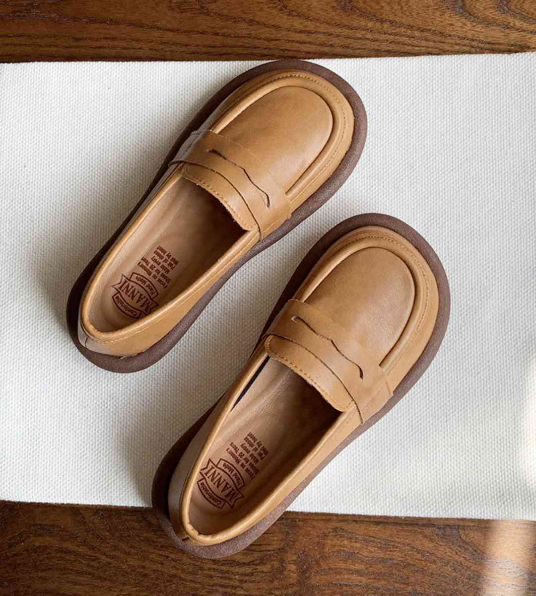 Summer sandals leather casual stylish comfortable footwear