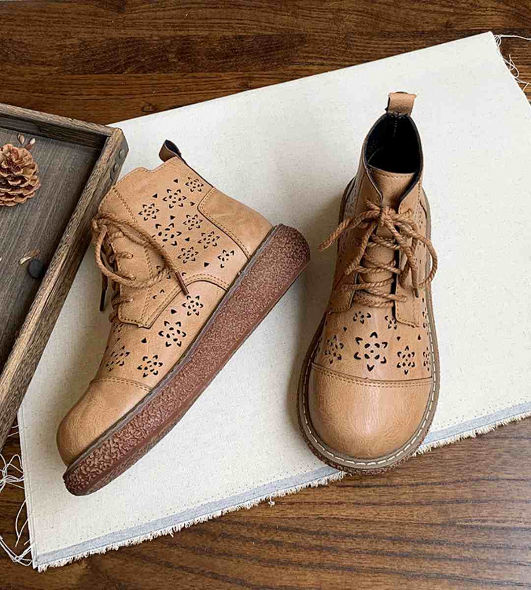 Winter boots leather casual stylish high-top durable comfortable outdoor footwear