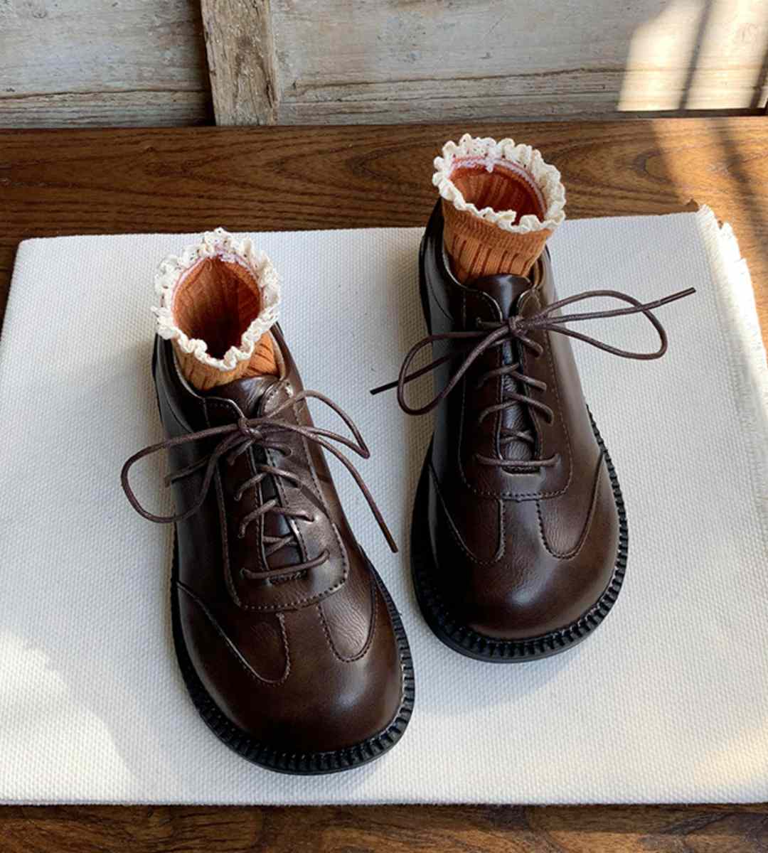 Spring sneakers canvas casual athletic footwear