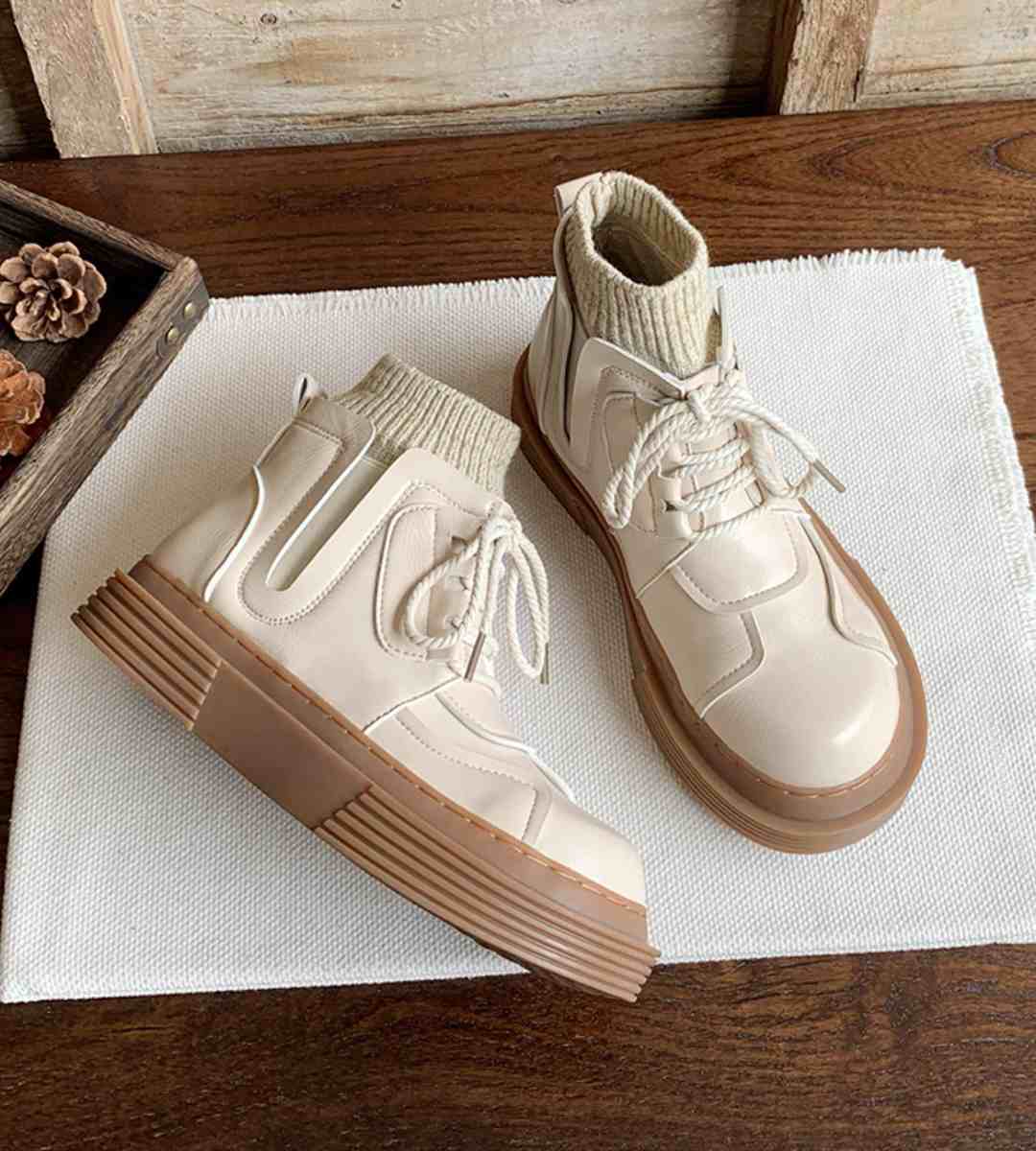 Spring Sneaker Leather Casual Fashion Athletic Shoes for Men and Women