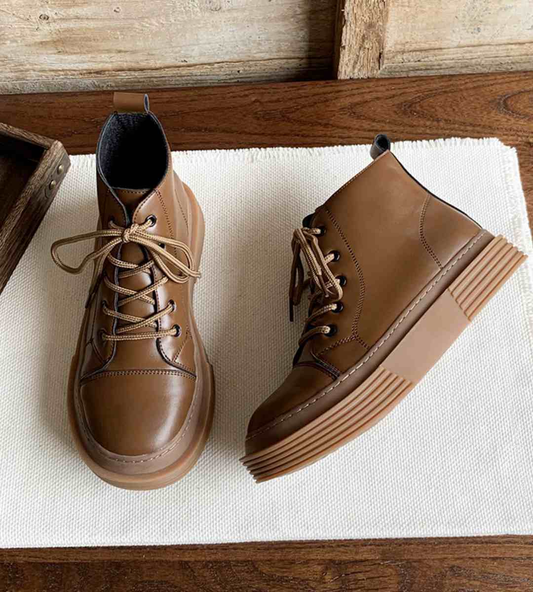 Winter Boots Leather Casual High-Top Shoes for Women Fashion Trendy Style