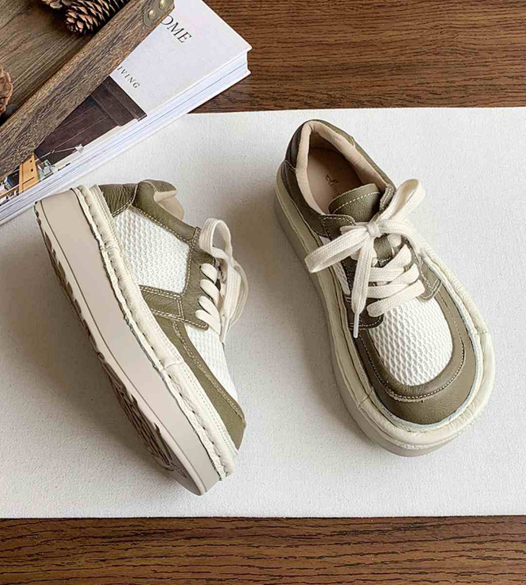 Autumn Casual Sneakers Breathable Fabric Sporty Lightweight Running Shoes