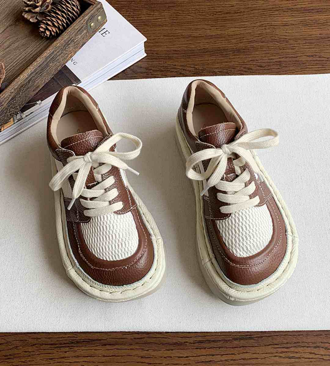 Autumn Casual Sneakers Breathable Fabric Sporty Lightweight Running Shoes