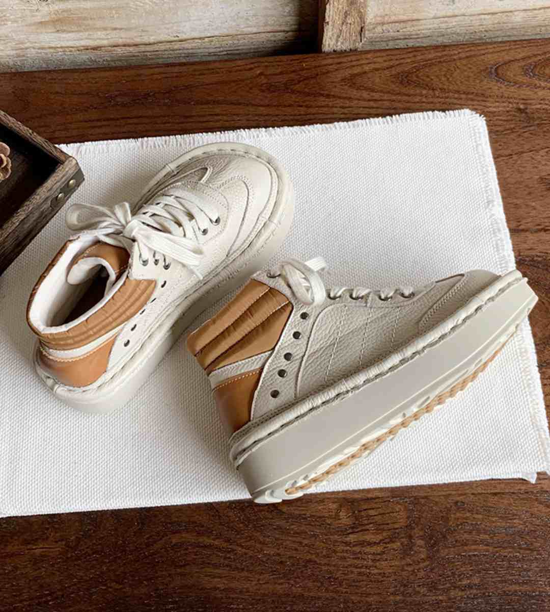 autumn sneakers leather casual athletic shoes for men and women