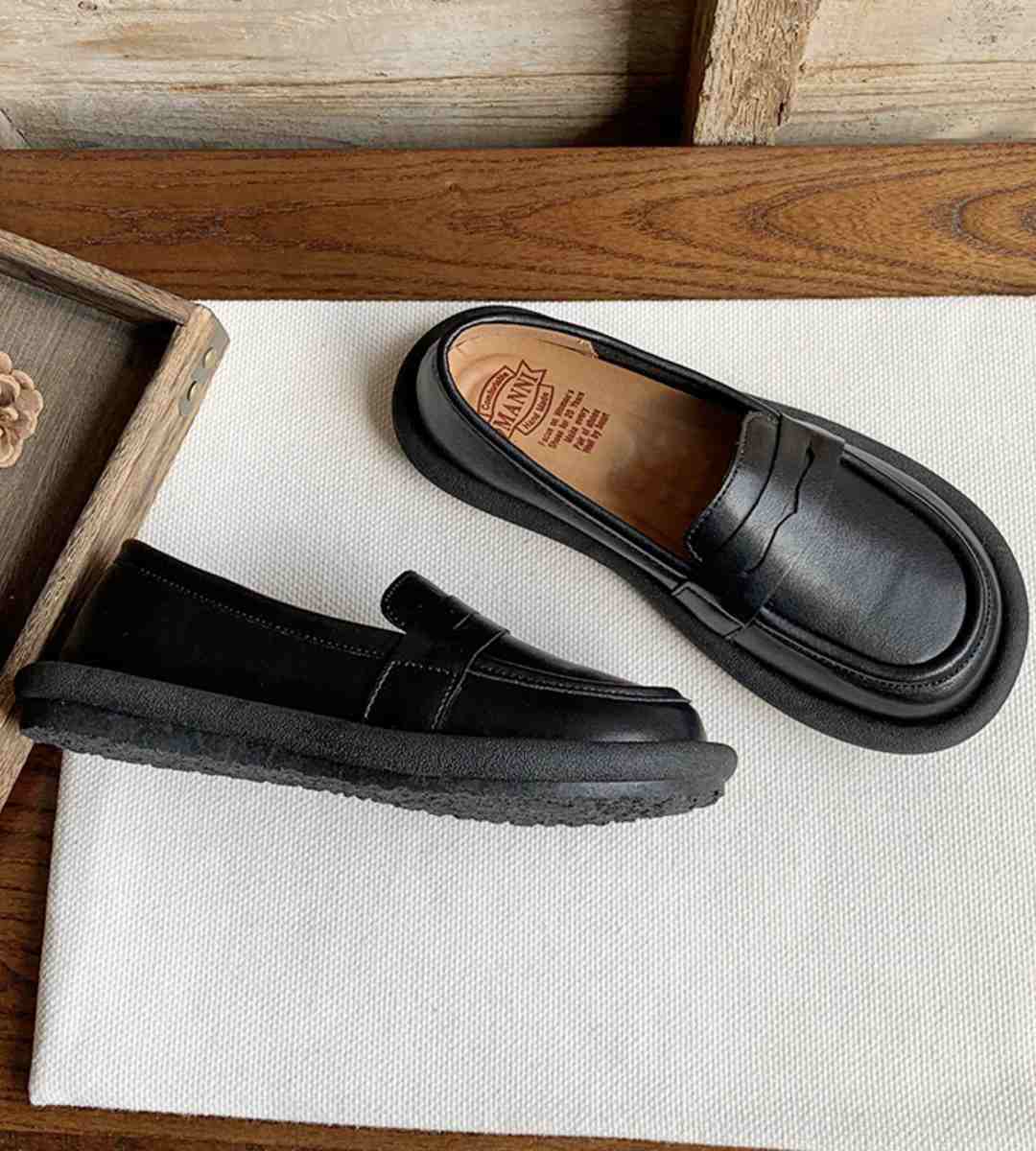 Summer sandals leather casual stylish comfortable footwear