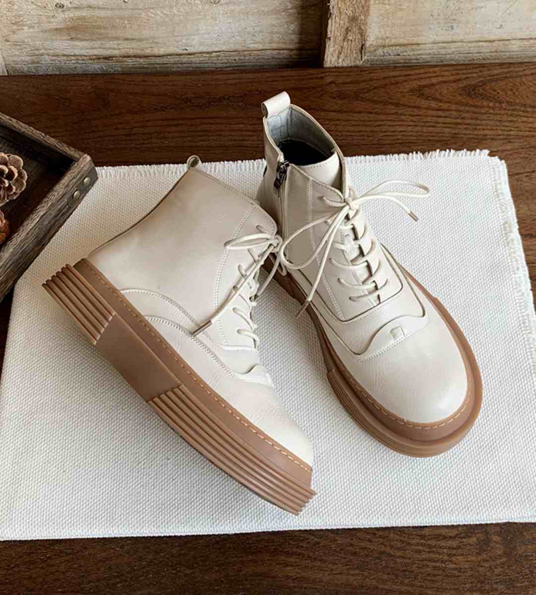 Spring Sneakers Leather Casual Athletic Shoes for Men and Women Fashion Trendy