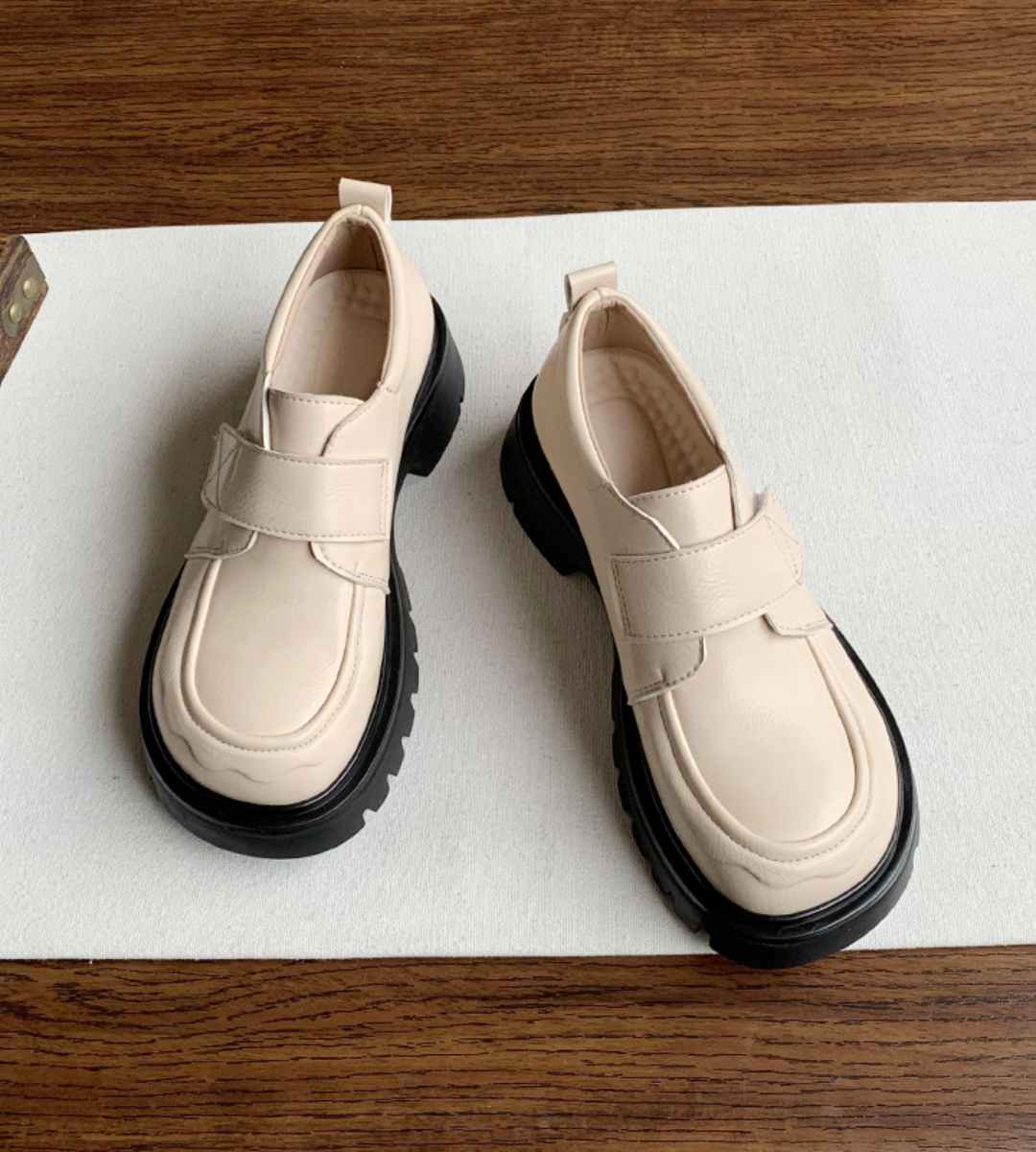 Summer Sneakers Mesh Casual Athletic Footwear